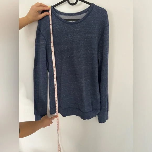 Men’s Reigning Champ lightweight Crewneck - Picture 10 of 12